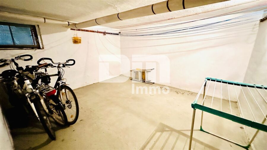 Schöne 1,5 Zimmer Wohnung im Erdgeschoss in einer hervorragenden Wohnlage - Trockenraum / Fahrradkeller
